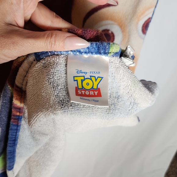 Walt Disney PIXAR TOY STORY 3 BEACH TOWEL 30”X56” Preloved Buzz Woody Jessie Rex - Picture 4 of 4